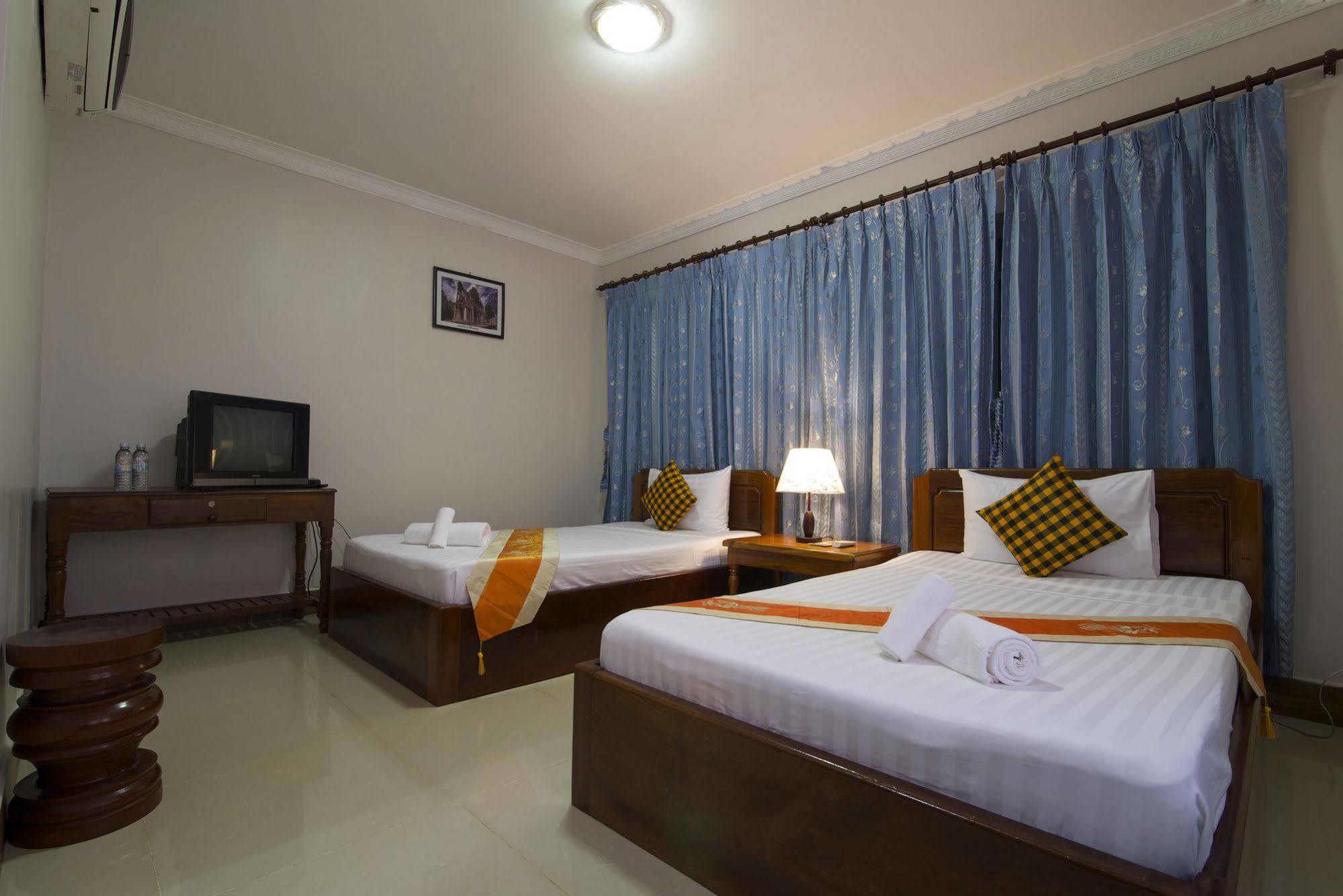 Panda Angkor Inn Sziemreap Kültér fotó