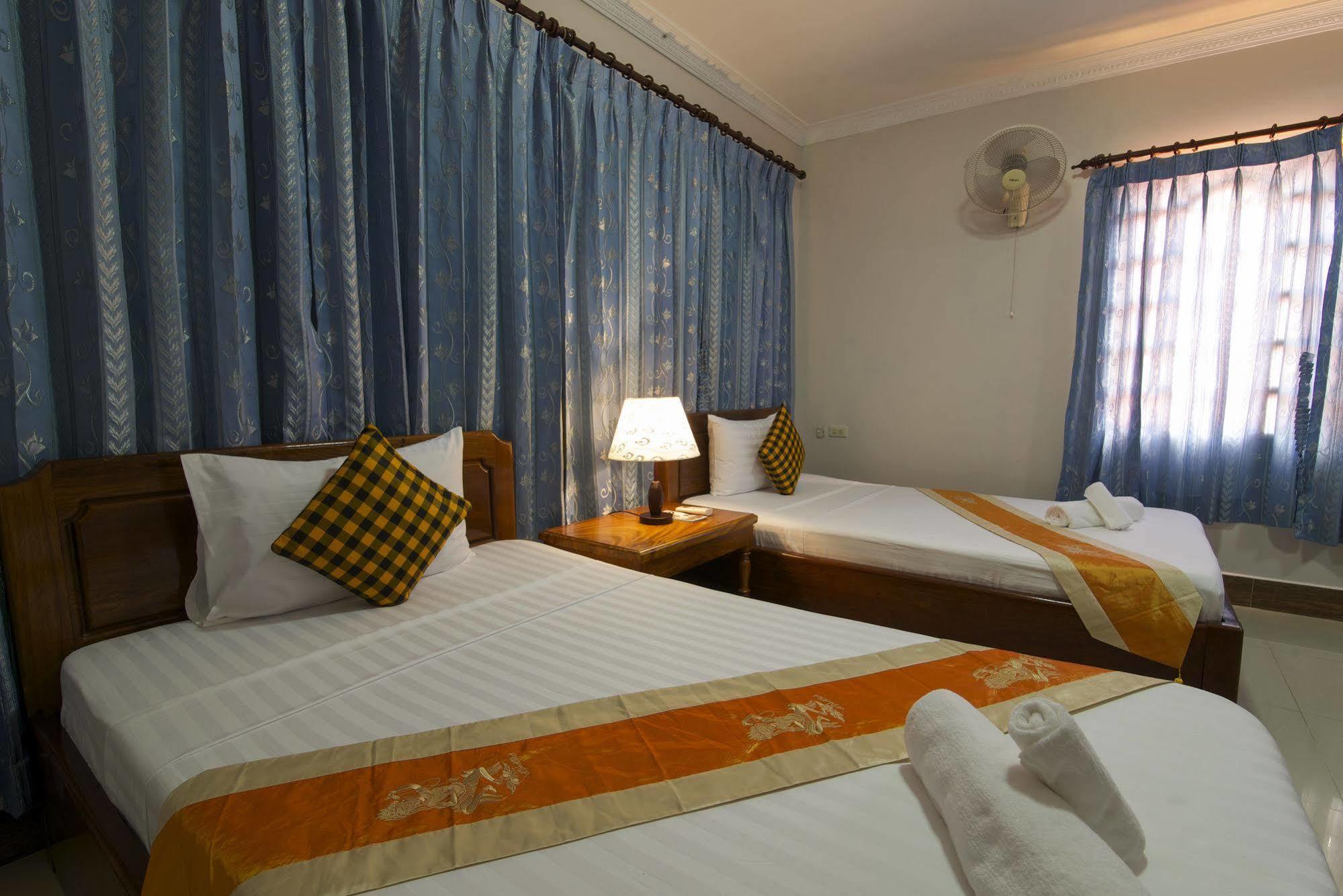 Panda Angkor Inn Sziemreap Kültér fotó