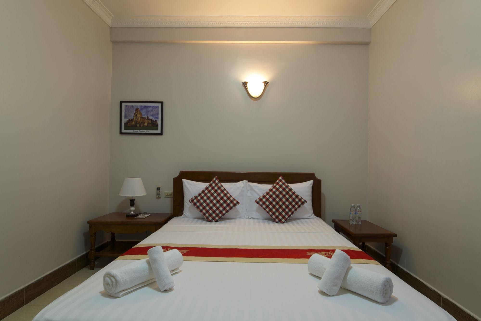 Panda Angkor Inn Sziemreap Kültér fotó